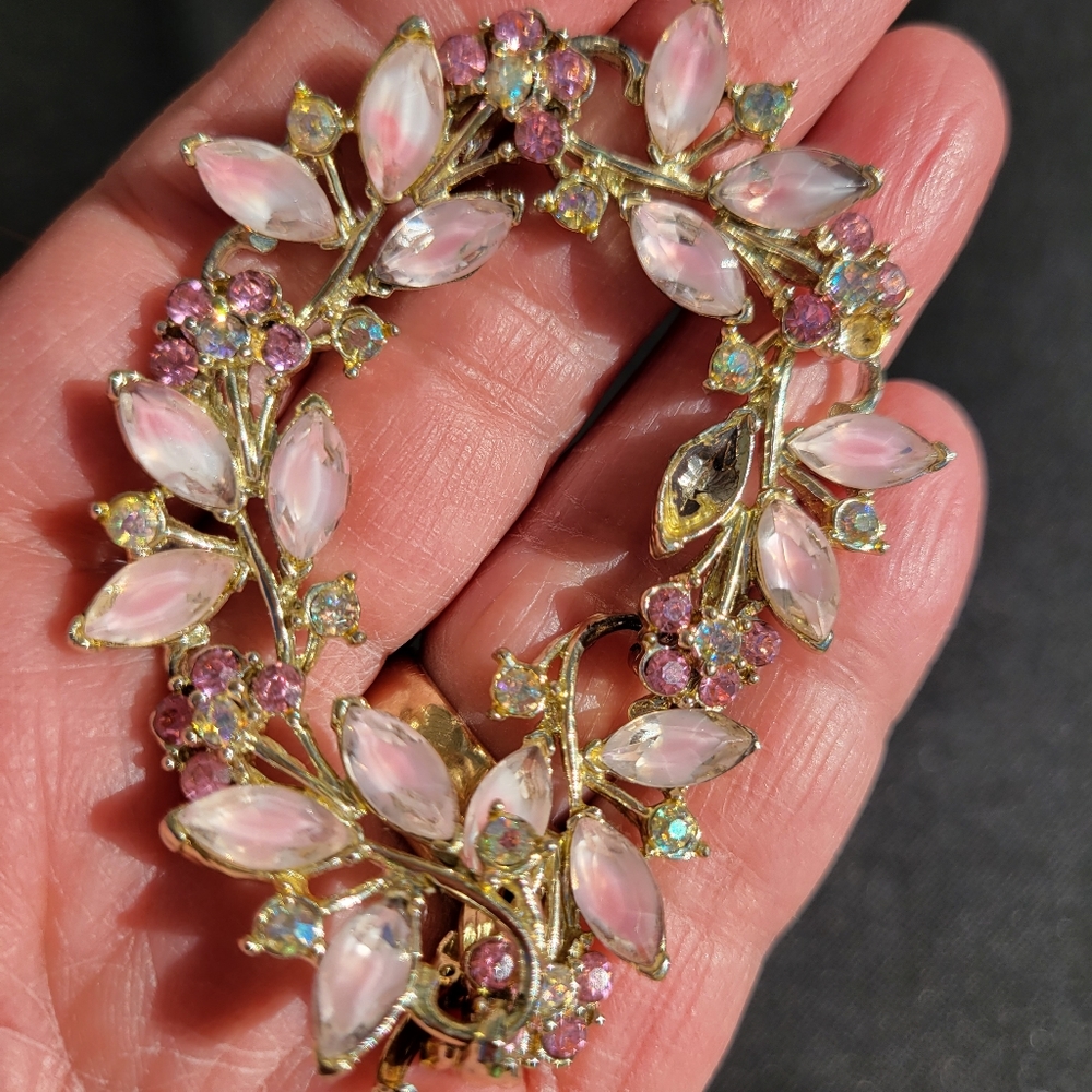 Pink & Silver Metal Bracelet ~ Pretty! *Missing a Stone* ~ GUC ~ Vintage?